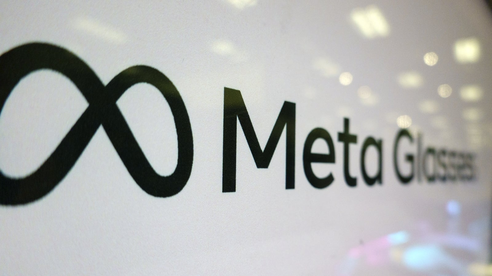 Meta glasses banned by cinemas amid piracy concerns