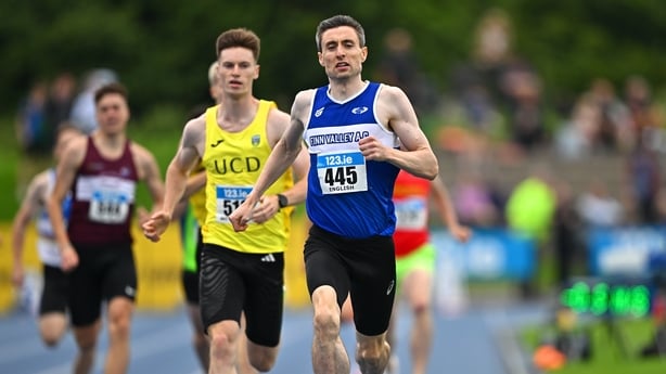 3 August 2025; Mark English of Finn Valley AC, Donegal, right, on his way to winning the senior men's 800m during day two of the 153rd 123.ie National Track & Field Senior Championships at Morton Stadium in Dublin. Photo by Sam Barnes/Sportsfile