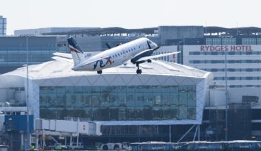 'Near collision' at Sydney Airport triggers investigation