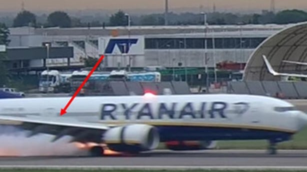 Ryanair plane tires bursting on landing