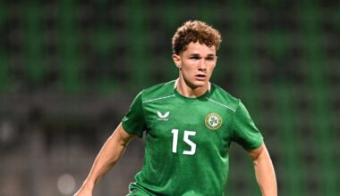 Ireland U21 international Devaney joins Hibs on loan