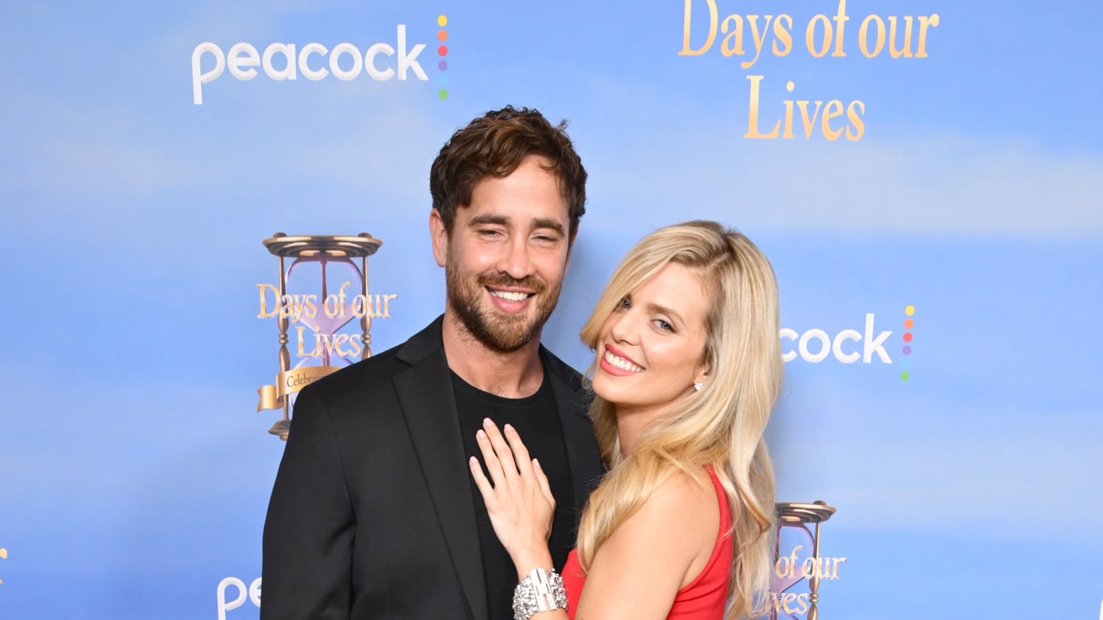 90210 star AnnaLynne McCord weds Danny Cipriani