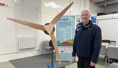 Wind turbine-making course aims to ease energy costs