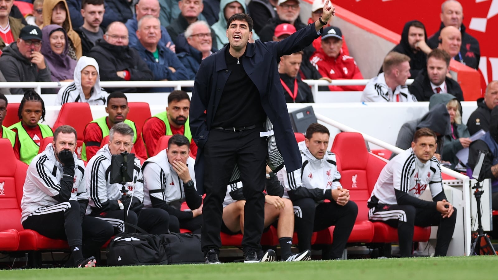 Iraola fumes over delayed substitution before penalty