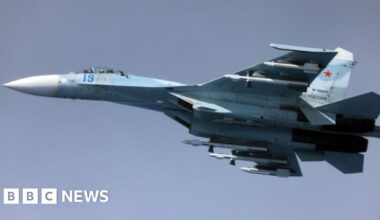 Qatar denies capturing three Iranian pilots after downing fighter jets - BBC