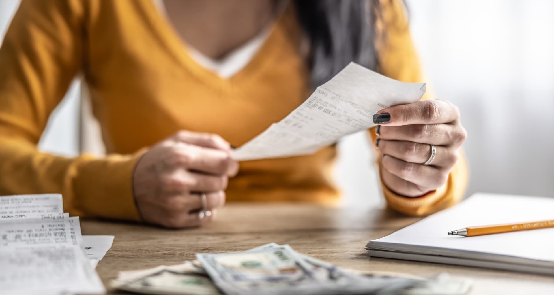 What Is Living Paycheck to Paycheck? The Signs and Tools To Help