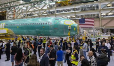 United needs to decide what to do with its old Boeing 737 Max 10 seats