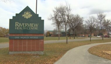 Winnipeg health authority asks long-term care facilities to make space for hospital patients
