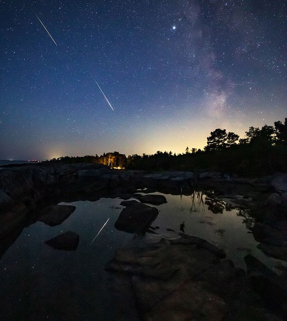 APOD: 2026 August 15 - Bright Perseids from Sweden