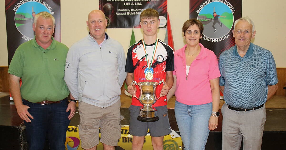 ROAD BOWLING: All-Ireland glory for Nicola Hurley and Fionán Twohig