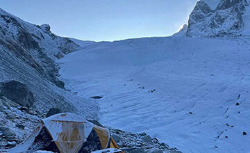 Optics & Photonics News - An Optical-Fiber Probe for Glacial Crevasses