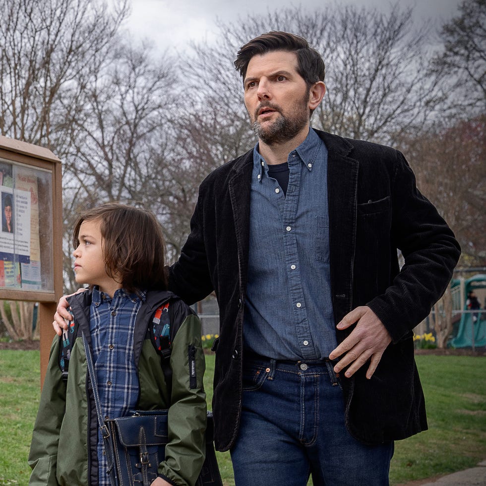 The Whisper Man the whisper man. (l r) acston luca porto as jake kennedy and adam scott as tom kennedy in the whisper man. cr. david lee/netflix © 2026