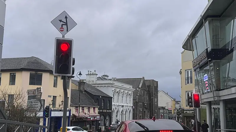 Letterkenny Main Street traffic lights back in action
