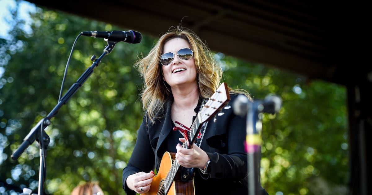 Brandy Clark and Melissa Etheridge close out Pride Day at NYS Fair (concert reviews) – This is CNY