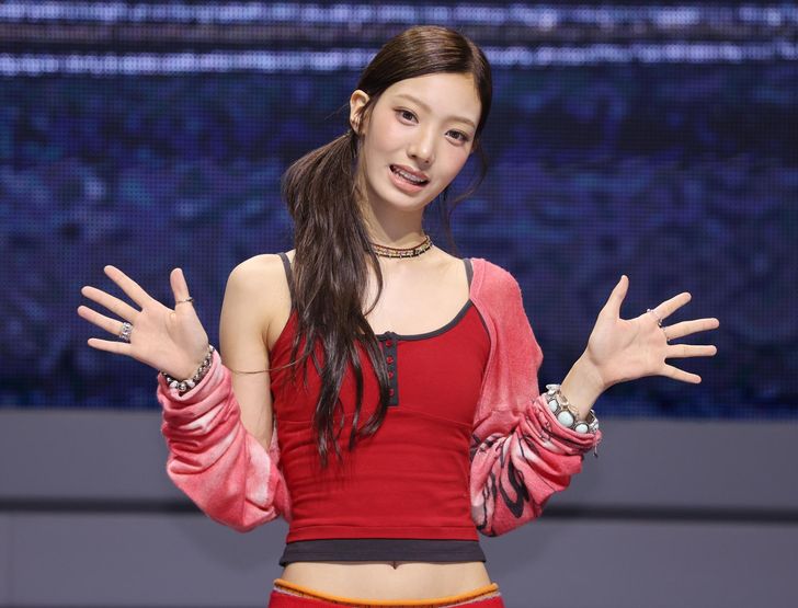 Seoyeon of rookie girl group TUIDE poses during a media showcase for the group's debut EP 'TUNE & PLAY' in Seoul, Monday. Courtesy of ABD