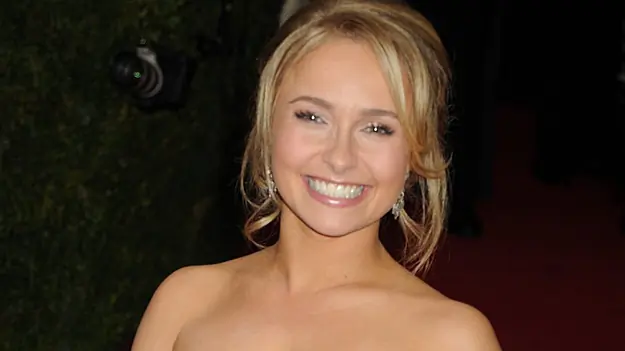 Peta Releases Hayden Panettiere Dolphin Campaign Filmed Weeks Before Death