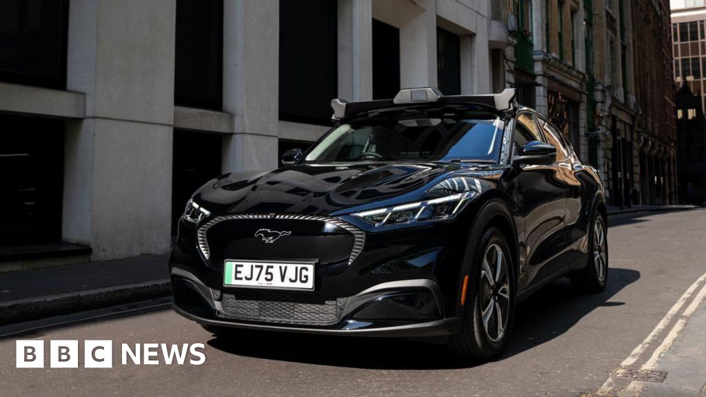 Robotaxis granted licence to operate in London - BBC