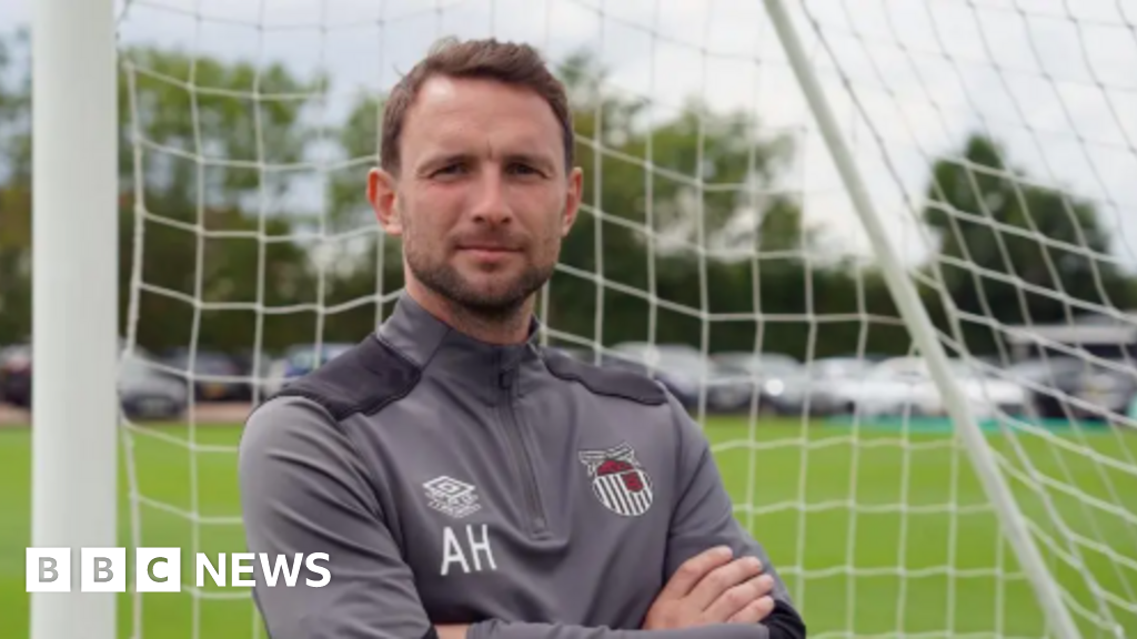 Mark Hughes' son died of sudden adult death syndrome - BBC