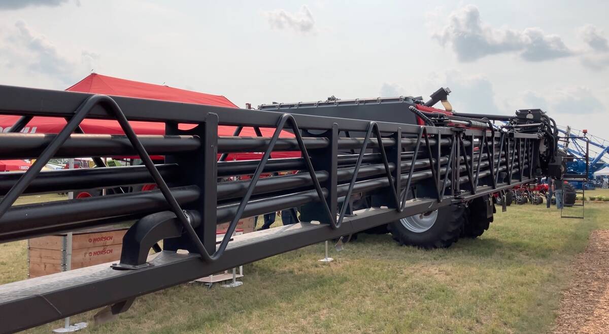 Fertilizer spreader turning heads, winning awards at Ag in Motion