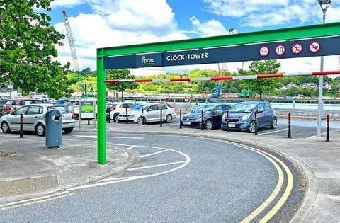 Private companies 'making a killing' on carparks? - News