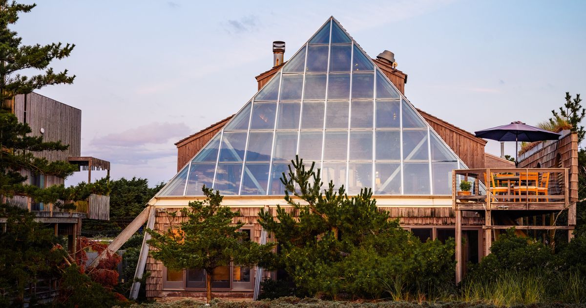 Julio Kaufman’s 1960 Pyramid House in the Fire Island Pines