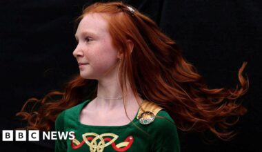 In pictures: Belfast hosts Fleadh for the first time - BBC