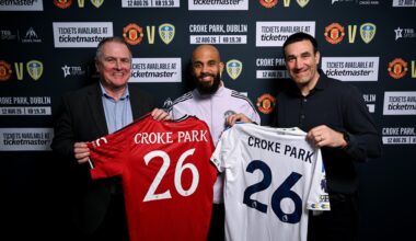 Manchester United player Bryan Mbuemo (centre) ahead of the pre-season fixture against Leeds United at Croke Park on August 12th. Pic: David Fitzgerald/Sportsfile
