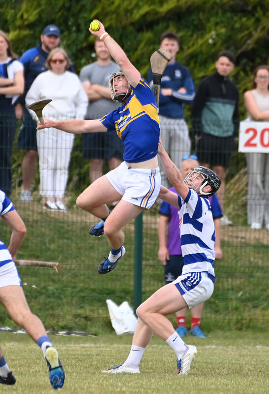 Carrigtwohill's James Mulcahy plucks the sliotar from the air from Inniscarra's Cormac Dineen. Picture: Eddie O'Hare