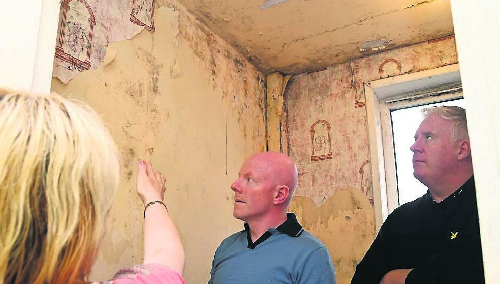 Six decades on once state-of-the-art Cork flats now riddled with mould and rodents