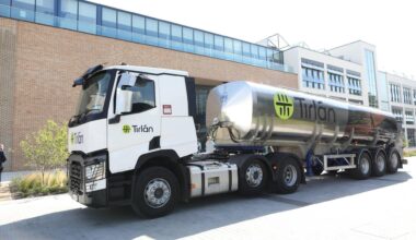 Tirlán has acquired three more pharmacies, expanding its healthcare portfolio.