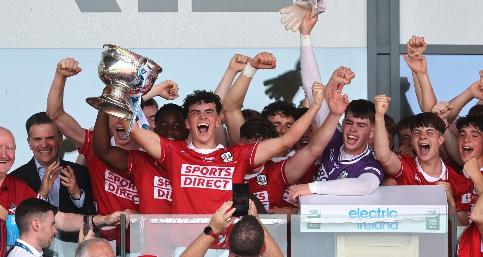 Cork's Joe Miskella lifts the Electric Ireland GAA All-Ireland MFC trophy. Pic: Bryan Keane/Inpho