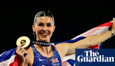 Quicksilver Amy Hunt flies to glorious golden double with 200m triumph | European Athletics Championships