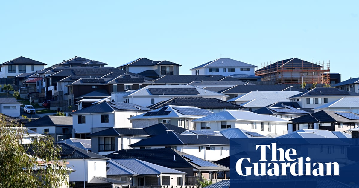 Australia’s falling house prices have a silver lining for mortgage holders. Here’s why | Housing