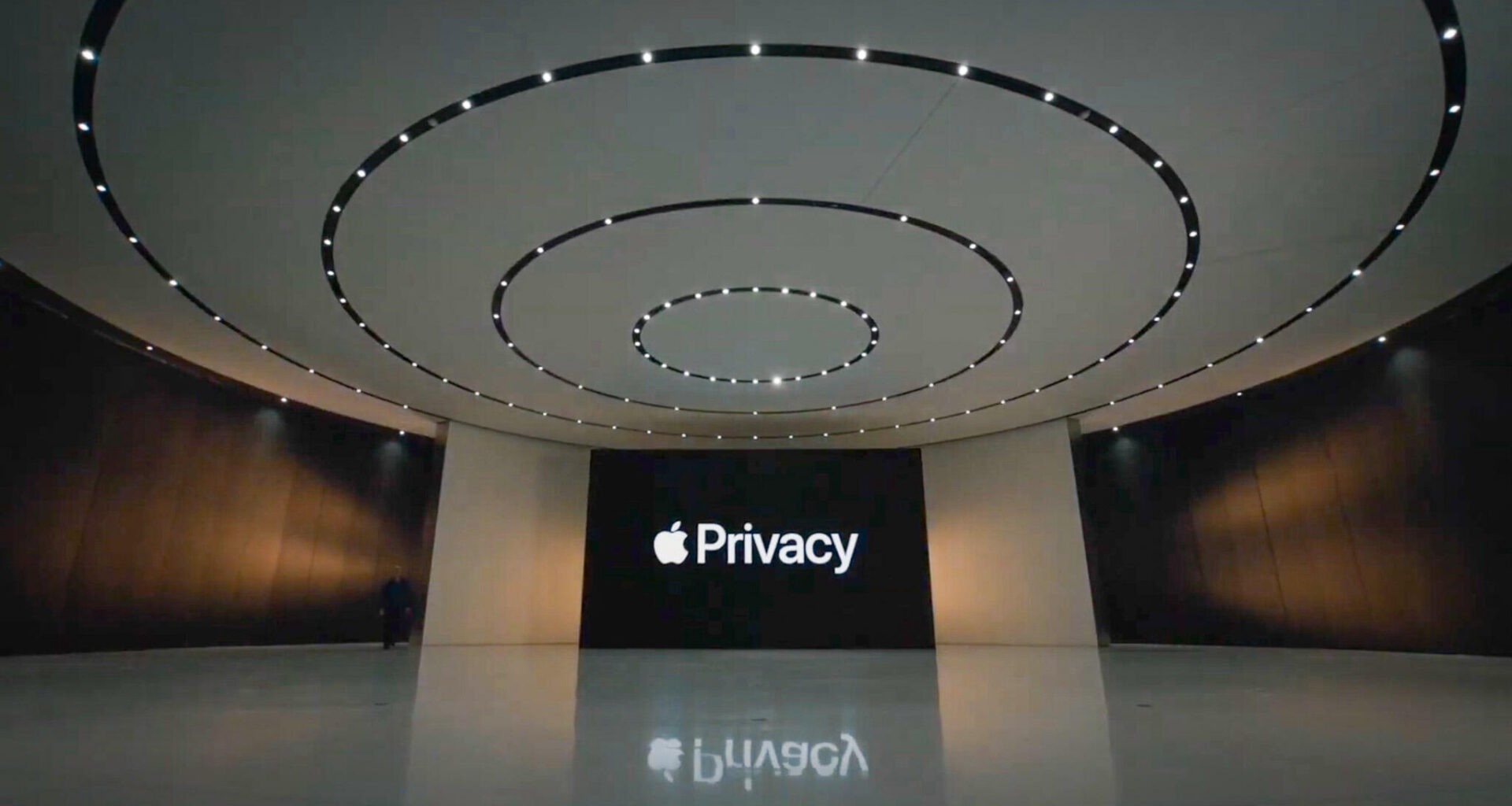 Apple Faces Lawsuit Over iCloud Private Relay Vulnerability