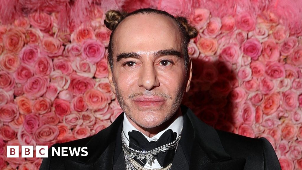 John Galliano exhibition at New York's Met cancelled after backlash - bbc.com