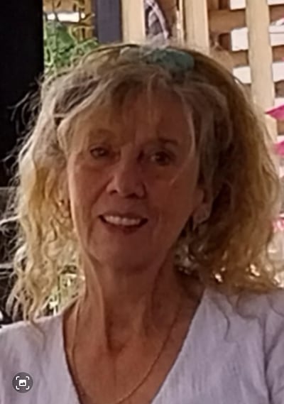 Pauline Kelly lives in Queensland, Australia