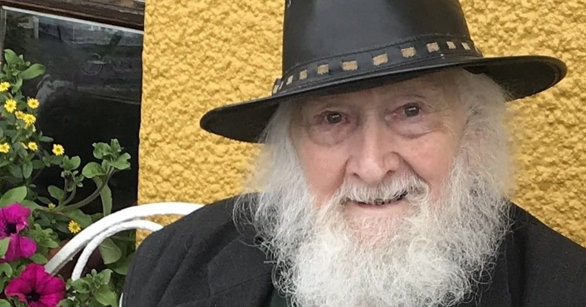 Maurice MacGowan had ‘a beautiful and noble soul’, funeral told – The Irish Times