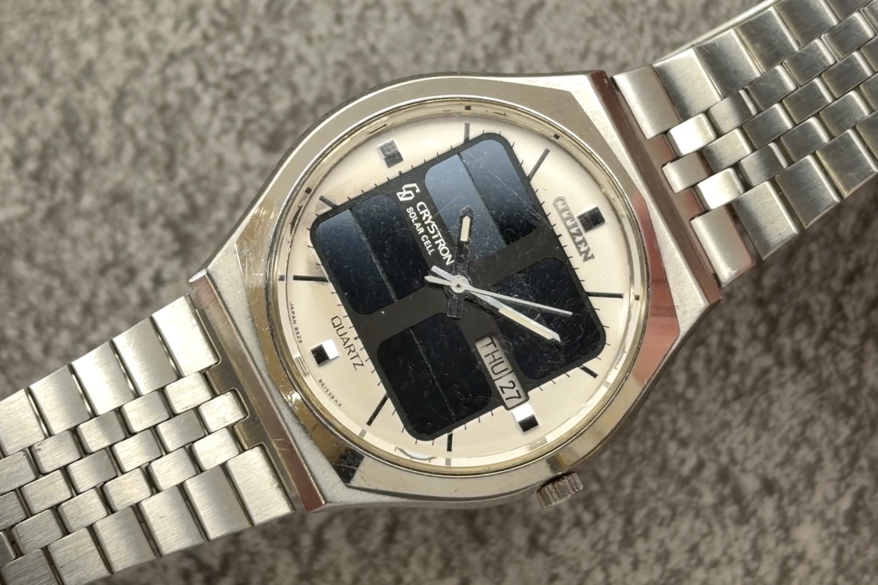 Citizen Crystron Solar Cell - 1976 dial