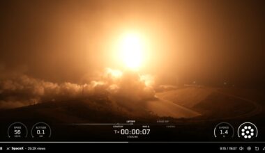 SpaceX sends Starlink satellites to orbit on predawn launch from California