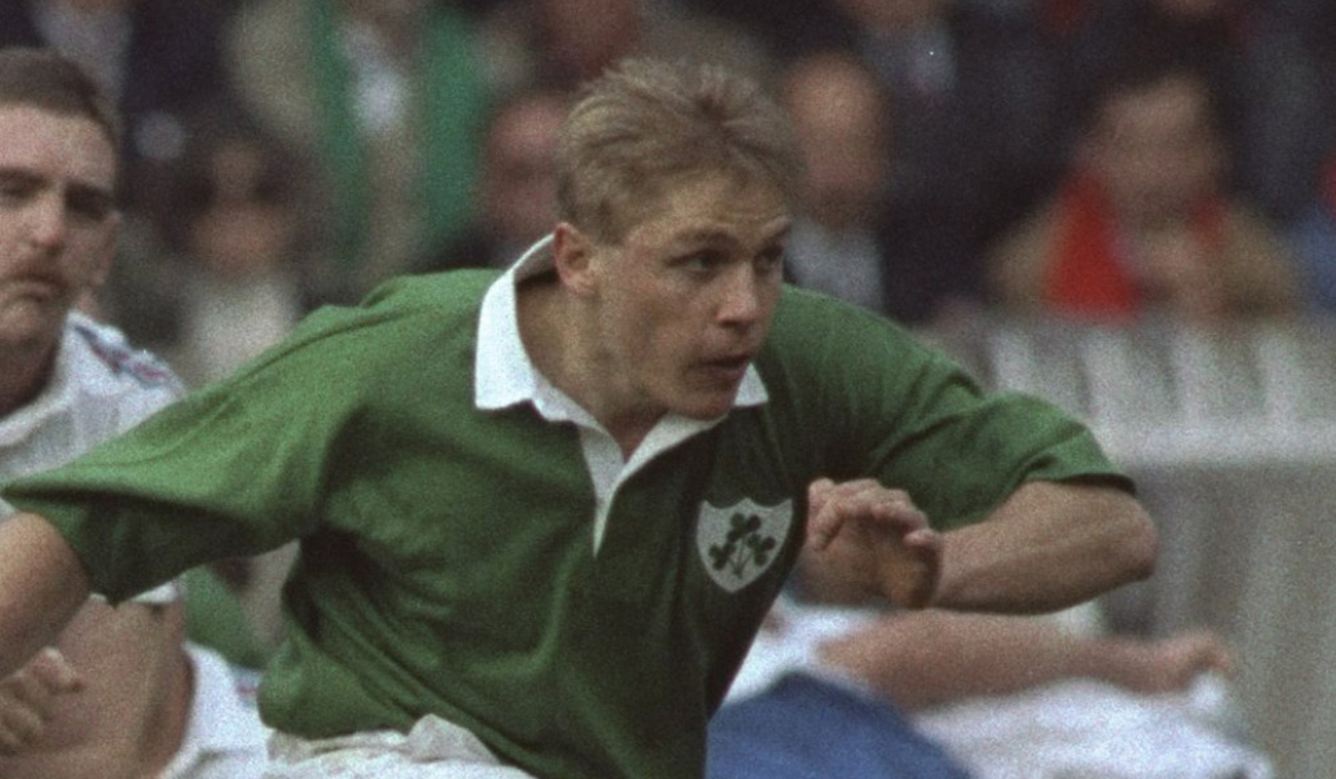 Former Ireland International Brian Smith dies aged 59 after battle with cancer