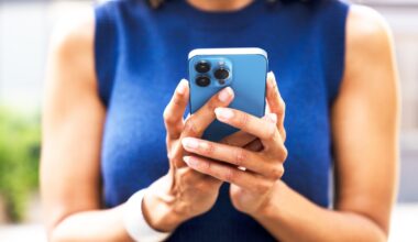 Advertising attitudes of Singapore’s iPhone users: a data analysis