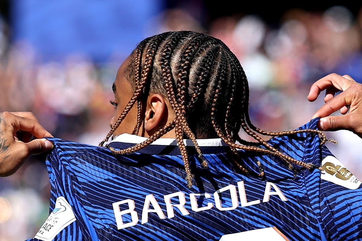 Bradley Barcola 'confirms' Liverpool shirt number he will 'never let go' - London Evening Standard