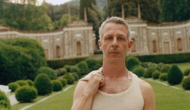 Can Jeremy Strong Make Us Root for Mark Zuckerberg?