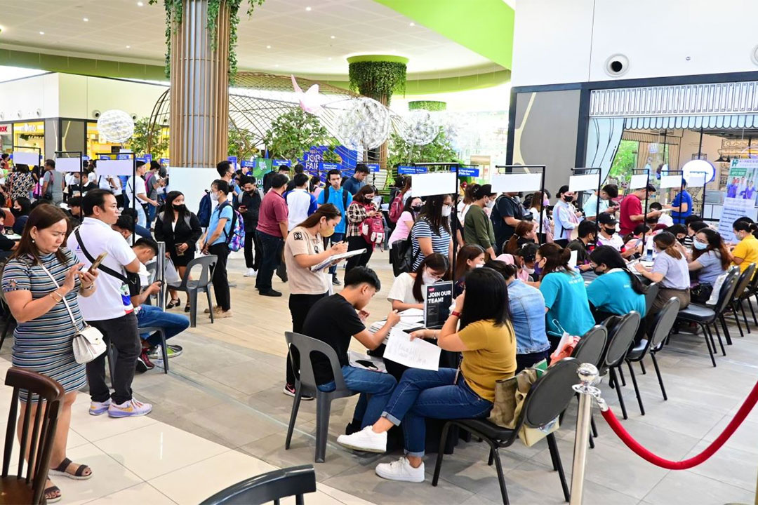 Job creation too slow to absorb influx of workers — analysts