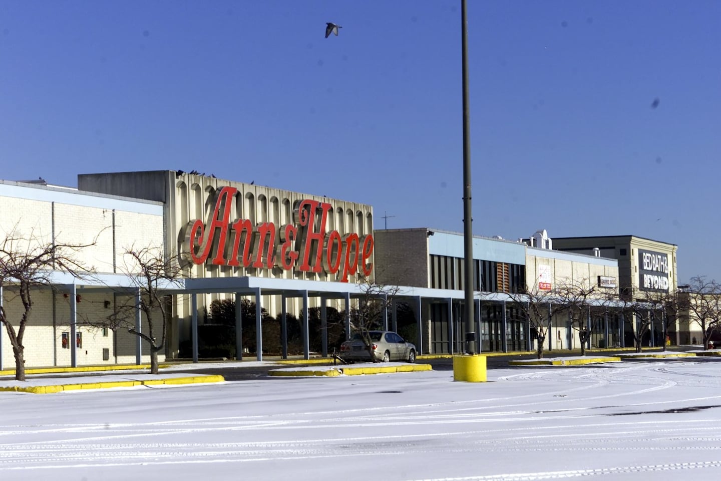 The Liberty Tree Mall was once home to Ann & Hope.