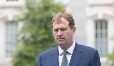 Minister for Justice Jim O’Callaghan under siege as solicitors extend criminal legal aid dispute – The Irish Times