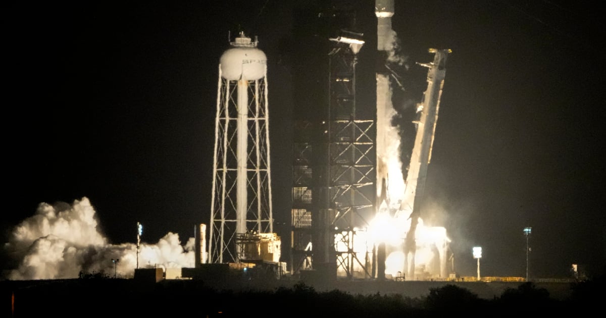 Huge piece of discarded SpaceX rocket believed to have crashed into moon – The Irish Times