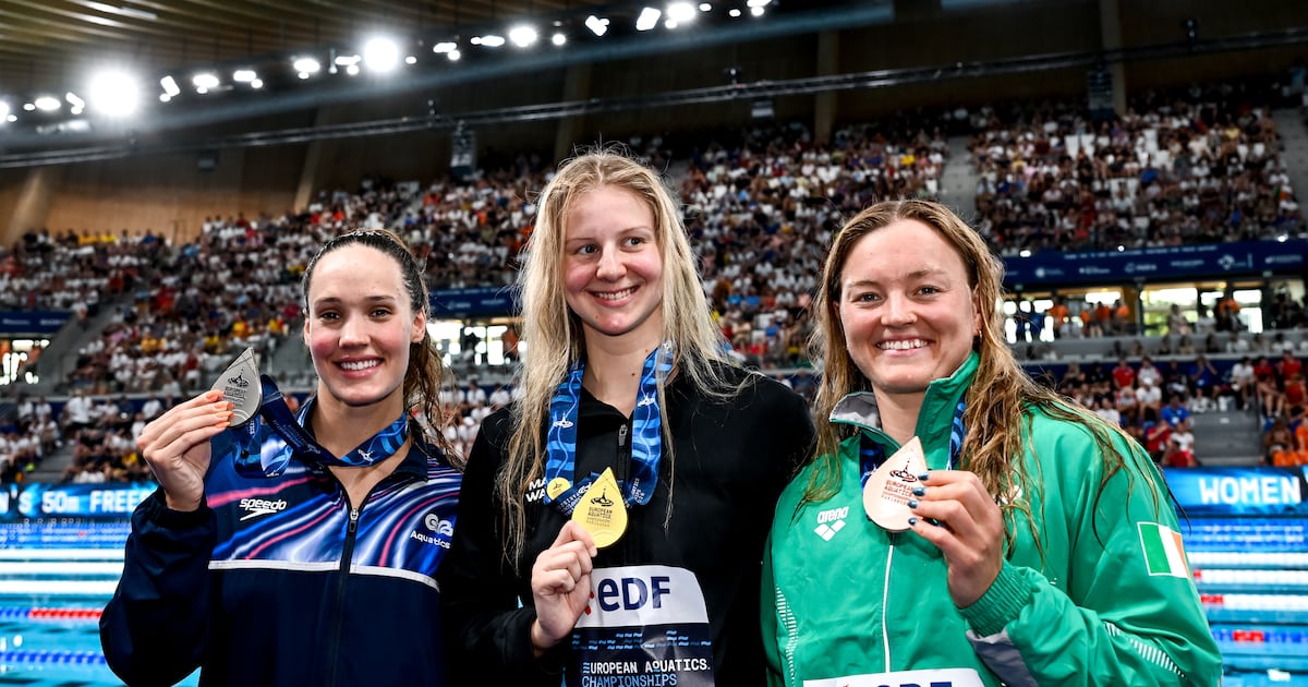 European swimming and athletics live updates: Mona McSharry wins bronze at 200m breaststroke – The Irish Times