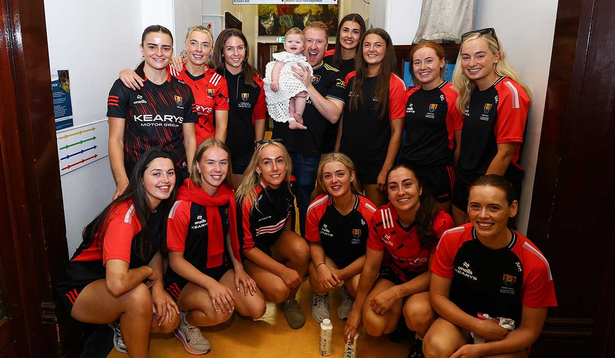 All-Ireland Camogie Champions Cork Bring The O’ Duffy Cup to Young Patients at CHI Temple Street