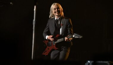 Phoebe Bridgers, KATSEYE Bag First No. 1s In Australia